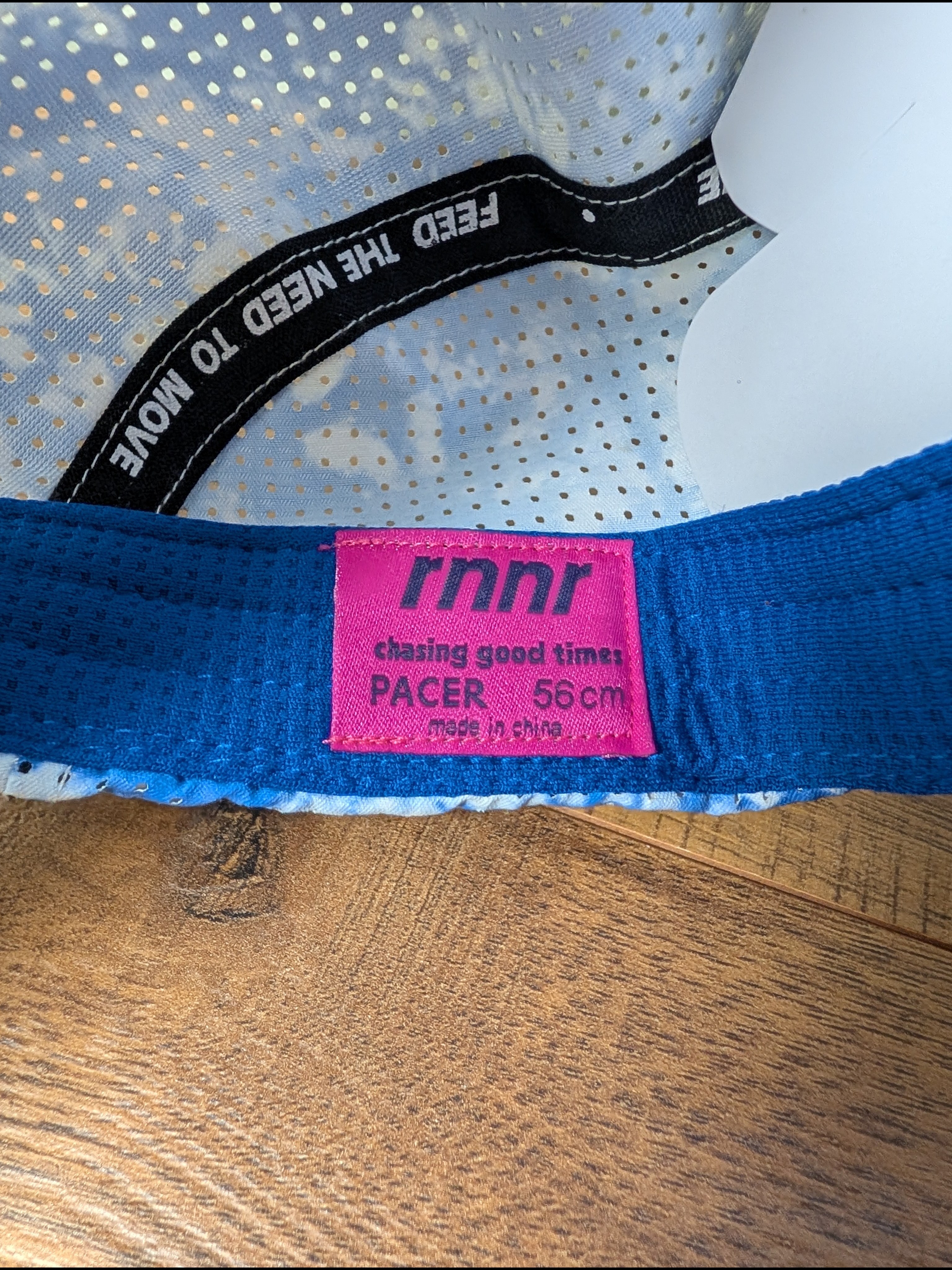 Rnnr Pacer Running Cap Blue/White Tie-Dye Ventilated Five-Panel Hat Nwt 56cm — image 7 of 8